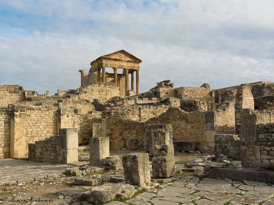 Visite privée de Dougga en demi Journée depuis Tunis ou Hammamet