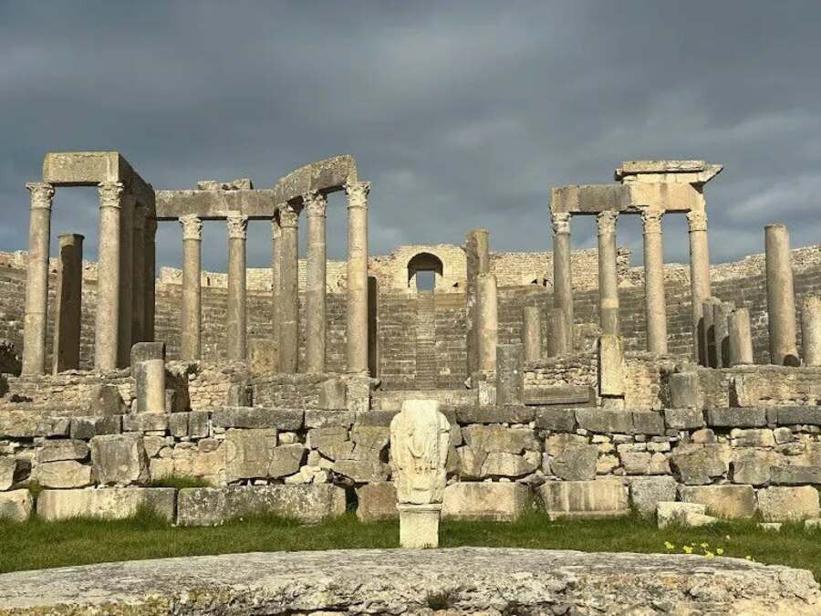 Journée entière Dougga Bulla Regia via Testour départ de Tunis ou de Hammamet
