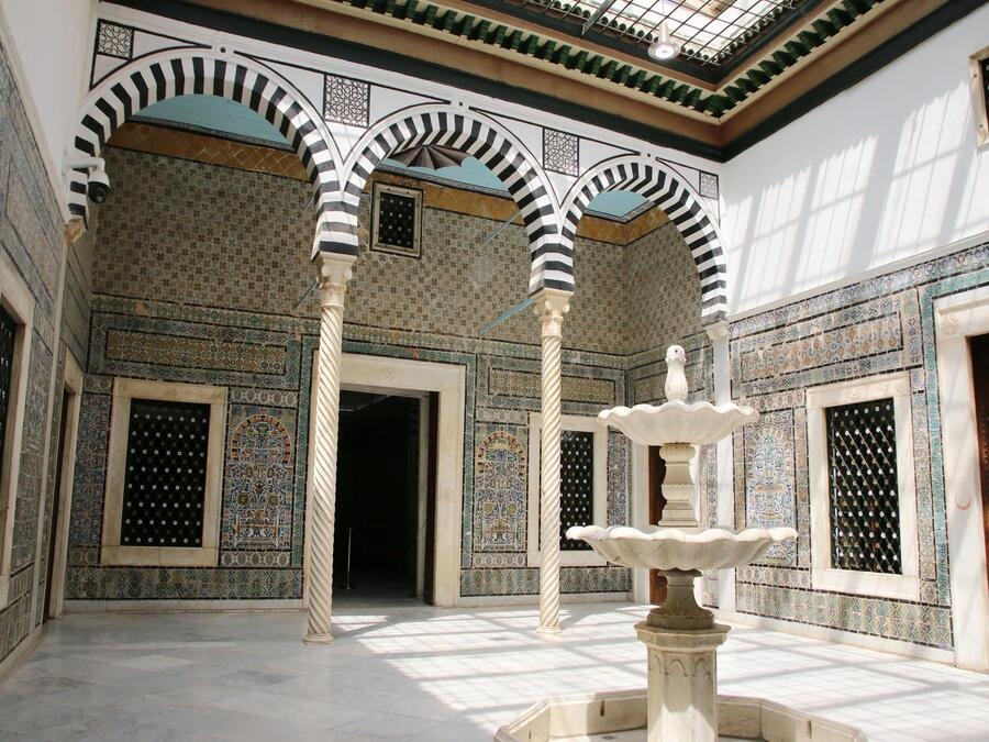 Journée entière Musée du Bardo, Medina, Carthage et Sidi Bousaid depuis Tunis ou Hammamet
