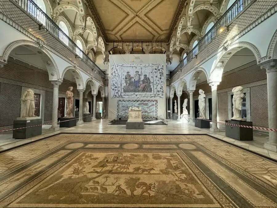 Journée entière Musée du Bardo, Medina, Carthage et Sidi Bousaid depuis Tunis ou Hammamet
