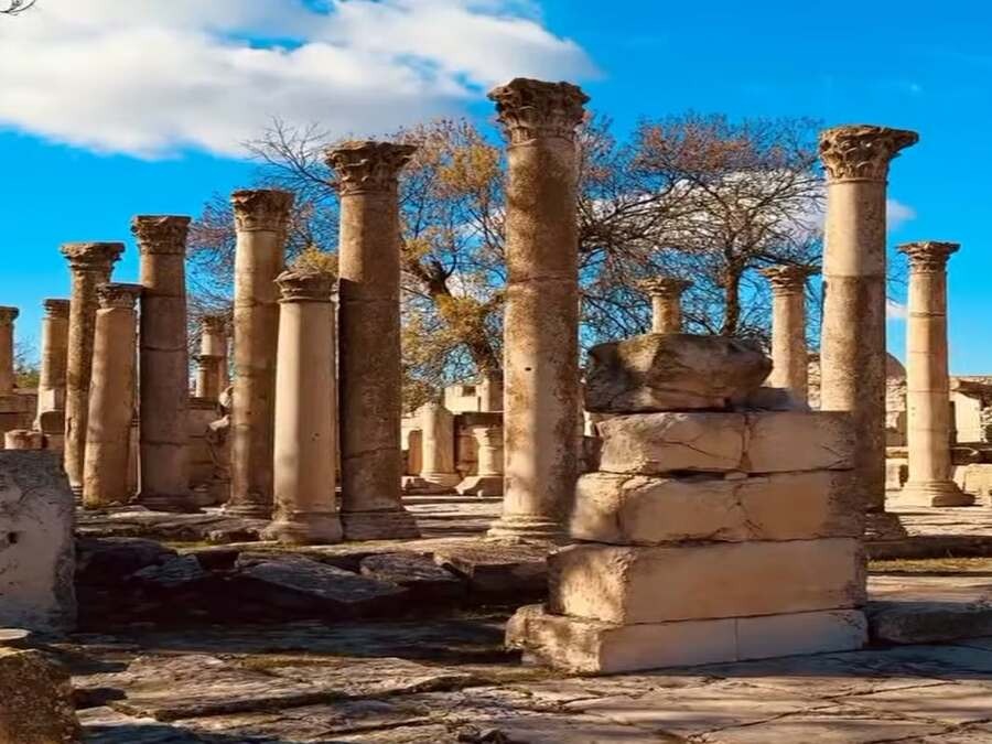 Visite privée au centre-ouest de la Tunisie avec déjeuner: Kesra et Makthar départ de Tunis ou de Hammamet